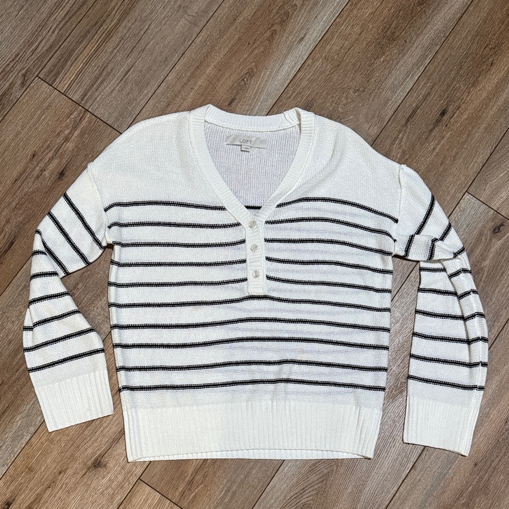 LOFT Women's V-Neck Sweater - White and Black Stripes